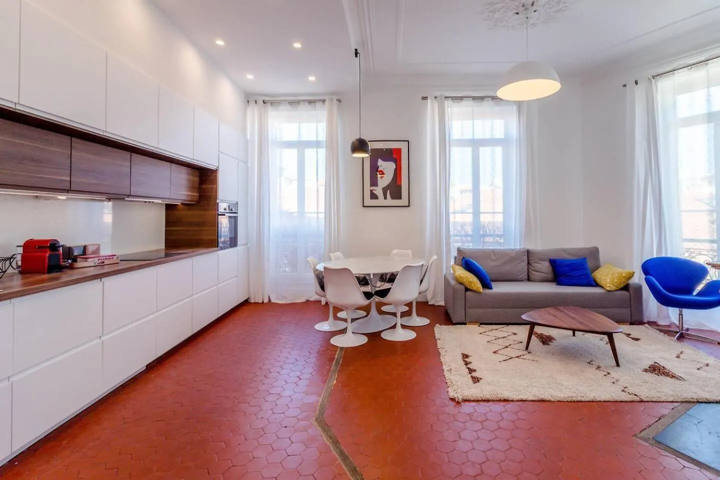 Colbert - Appartement 80M2 Proche Du Vieux-Port Marseille 0*,  France