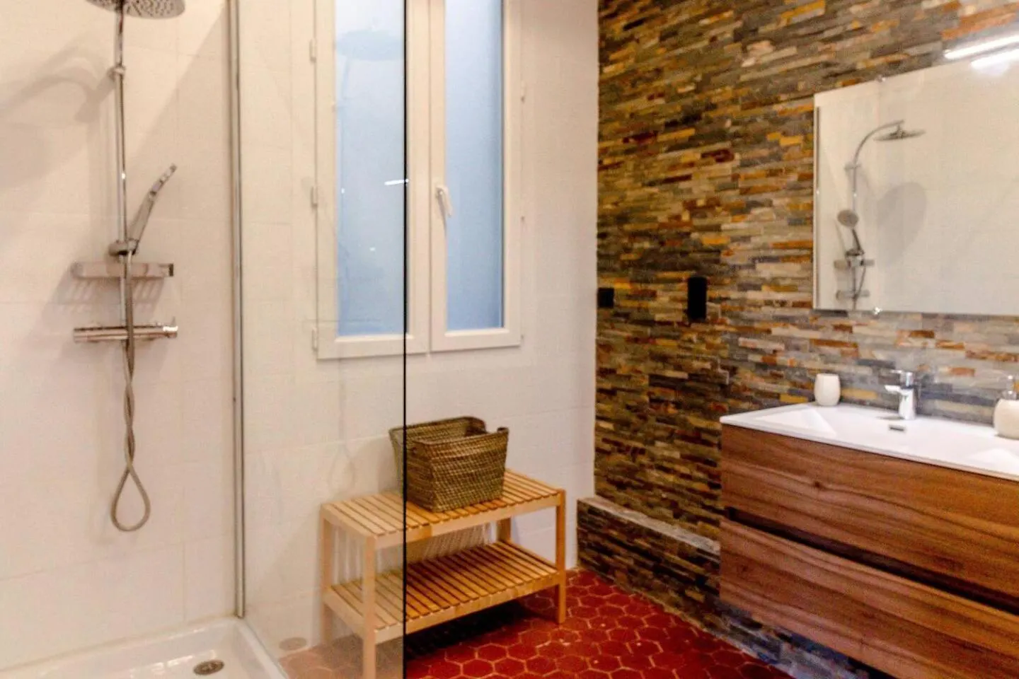 Colbert - Appartement 80M2 Proche Du Vieux-Port Marseille 0*,